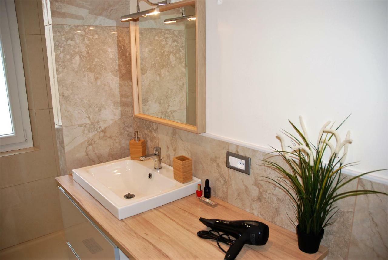 Cinque Terre The Square Apt - Two Bathrooms La Spezia Exterior photo