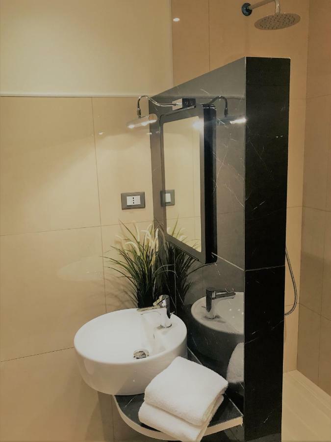 Cinque Terre The Square Apt - Two Bathrooms La Spezia Exterior photo